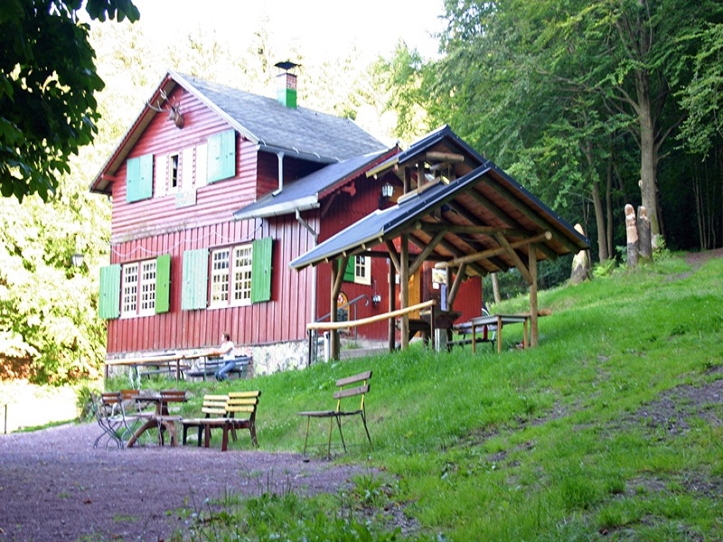 Regenberghütte